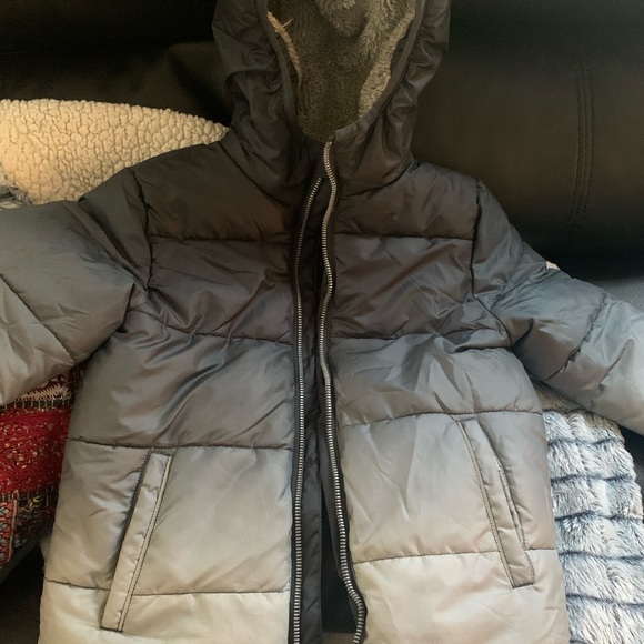 Kids puffer jacket - Picture 3 of 6